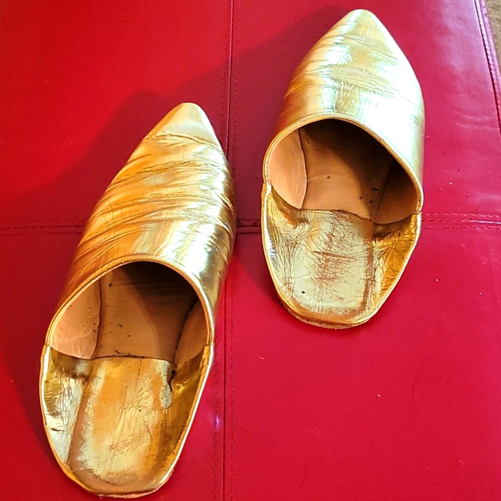 Alladin's gilded golden slippers - Picture 4 of 5